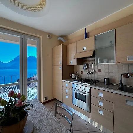 Apartment La Casa Di Emy- Larihome A74 *