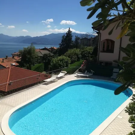 La Casa Di Emy- Larihome A74 * San Siro